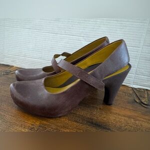 Tsubo Acrea Brown Leather Mary Jane Heels Womens Comfort Shoes Sculpted Heel 9